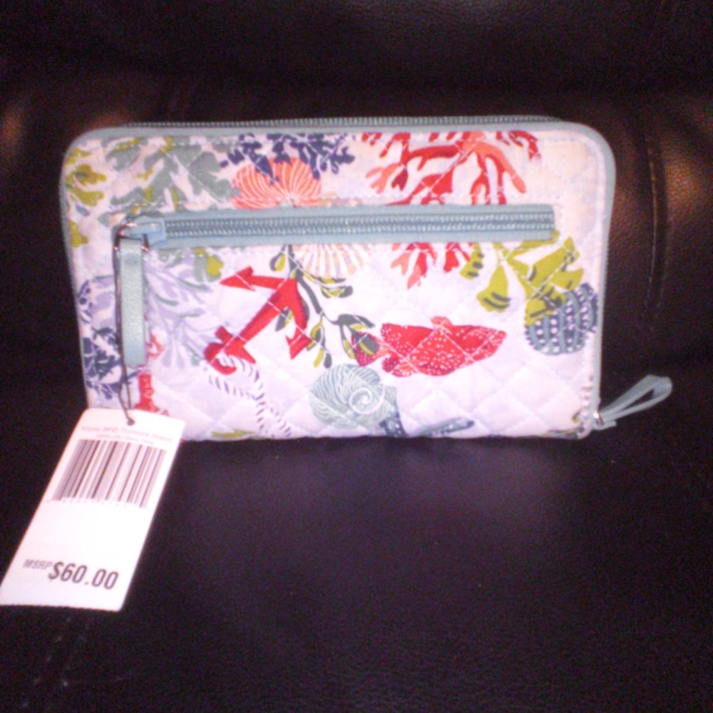 Wallet - Picture 2 of 5